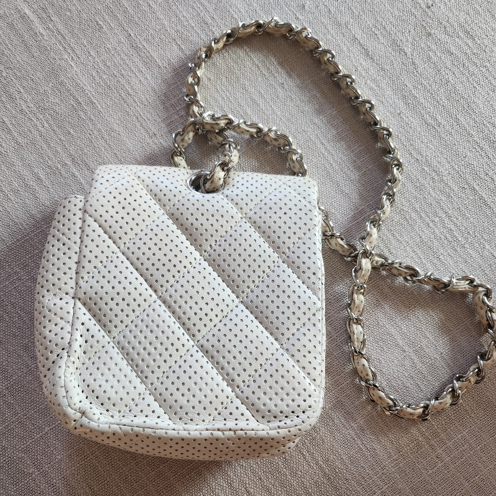 Authentic Chanel Small Chain Bag - Picture 2 of 9